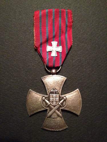 Portuguese War Cross Collection