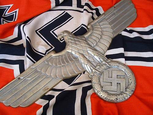 Show Your Bahnschutz / Reichsbahn Collections...