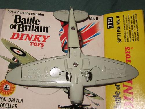 Dinky Spitfire 719