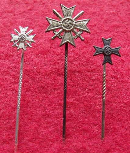 Kriegsverdienstkreuz 1. Klasse mit Schwerter Stick pin