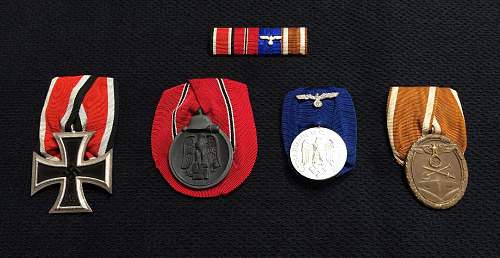 Matching Ribbon Bars and Medals