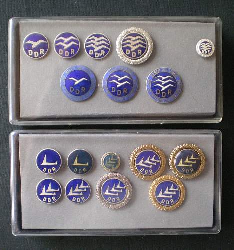 Storage/display idea for small badges