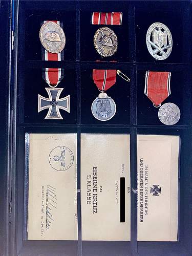 Medals of a Unteroffizier from Pz. A. R. 27