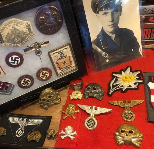 SS Totenkopf Collection