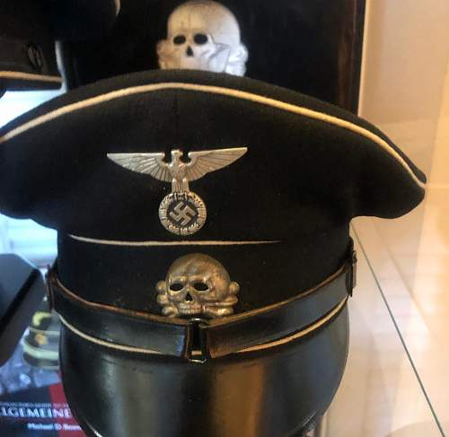 SS Totenkopf Collection