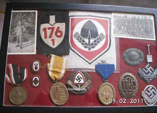 Mutterkreuz,  RAD items and EKII display