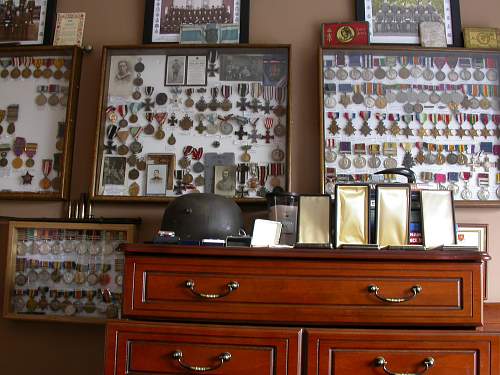 Medal collection: Third Reich, Imperial, Irish, World etc.