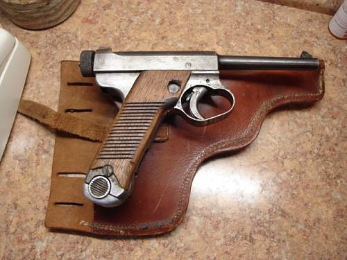 german hand guns