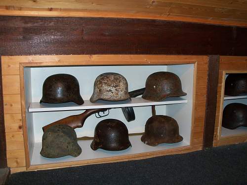 wehrmacht stalingrad helmet display