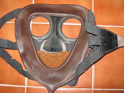 Flamethrower mask