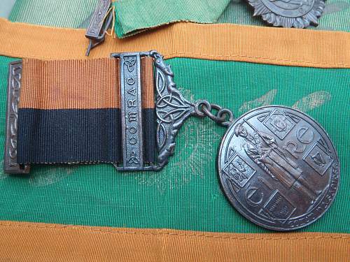 Historicaly important IRISH EASTER UPRISING MEDAL GROUP rare Officially Named GROUP to G.P.O recipiant.