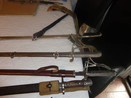 Some &quot;new&quot; Swords and Bayonets
