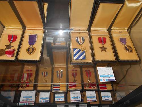 Medal collection: Third Reich, Imperial, Irish, World etc.