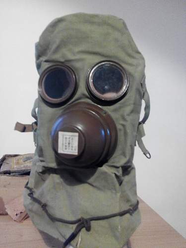 New Japanese gas mask in the collection!