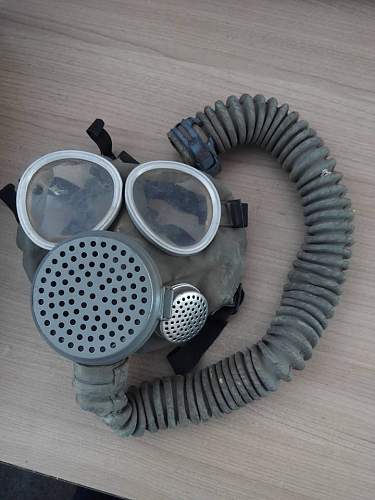 Imperial Japanese Navy Radio Operator Gas Mask