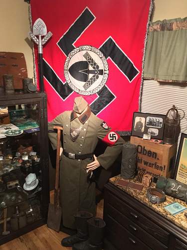 WWII Third Reich Display Room - Complete