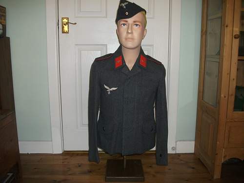 &quot;Webster Display&quot; Half-mannequin/ Torso (with useful small chest size).