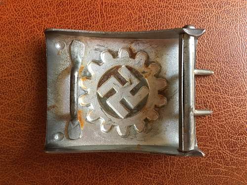 Is this DAF buckle fake?