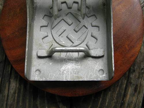 Any DAF buckles  ?