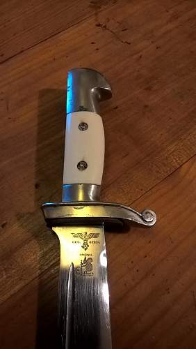 Enlisted man TeNo Dagger