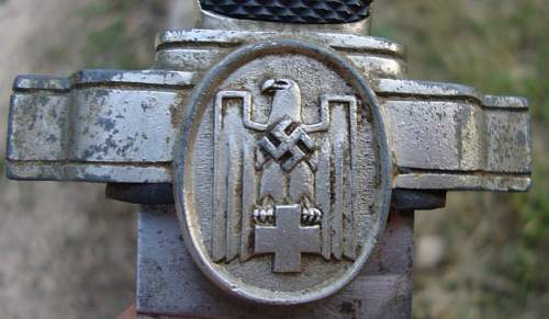 Salty Deutsches Rotes Kreuz (DRK) Hewer Dagger: A Good Deal?