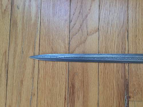 Damascus blade real or fake?