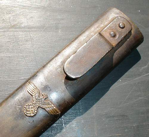 odd WWI-scabbard with Reichsadler !