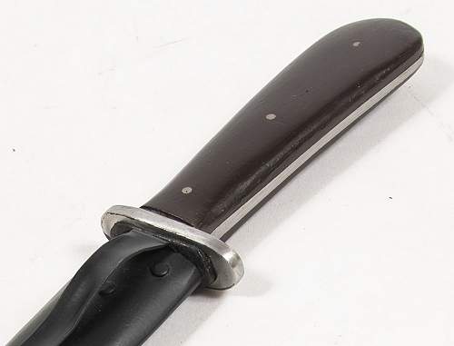 Reproduction PUMA fighting knife