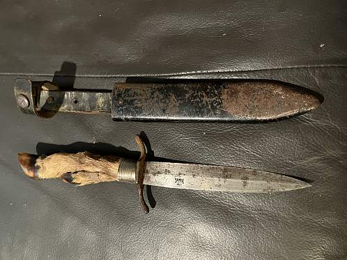 Hunting knife help ID makers mark