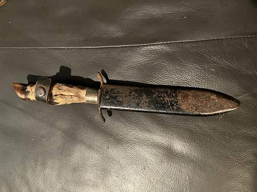 Hunting knife help ID makers mark