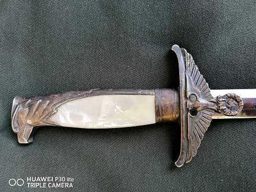 Need help! Dagger for Government Official,.. original?