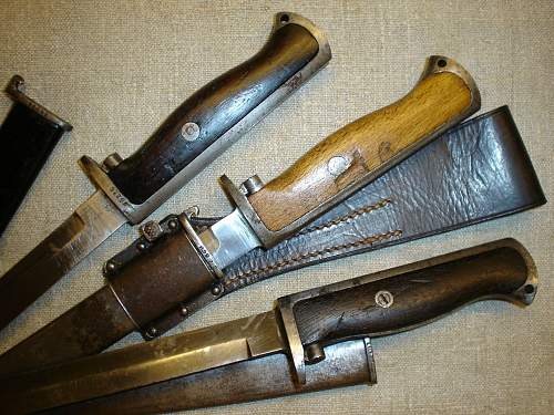 Does anyone know what type of bayonet this is