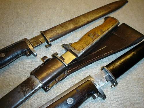 Does anyone know what type of bayonet this is
