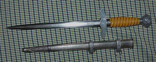Near Perfect Edged Weapon Reproductions