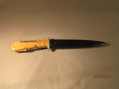 How rare is a Puma Boot Knife marked Patronenheber MG 34?