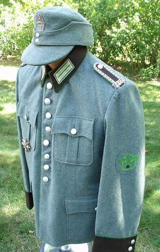 Schutzpolizei Wachtmeister Uniform