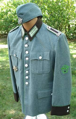 Schutzpolizei Wachtmeister Uniform