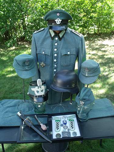 Schutzpolizei Wachtmeister Uniform