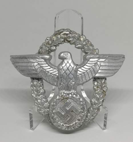 Fly like an eagle (a late war 2 piece Polizei officers eagle that is!)