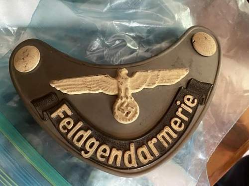 Help with a Feldgendarmerie gorget