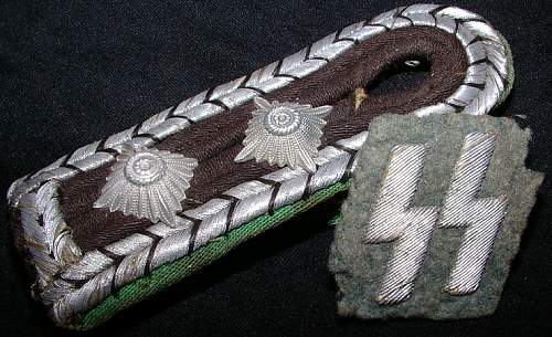 Police SS Rune and shoulder board