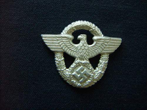 Polizei cap badge