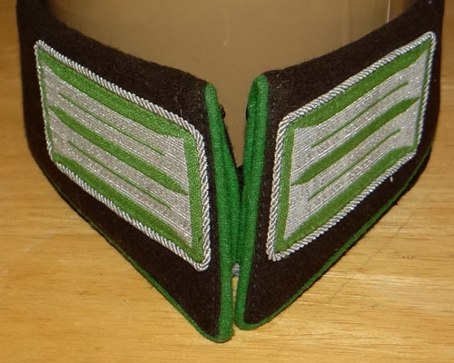 Schutzpolizei spare collar?