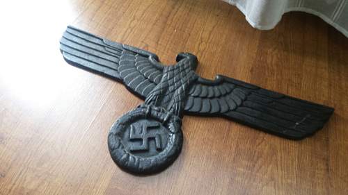 Is this third Reich eagle Iron or Bronze: is it real ? ? ? ?