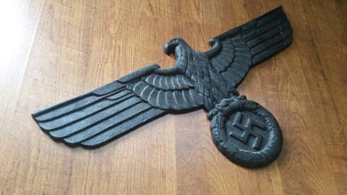 Is this third Reich eagle Iron or Bronze: is it real ? ? ? ?