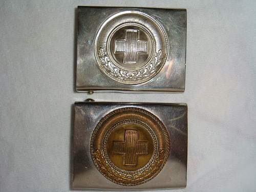 Weimar Period Red Cross Buckle Examples