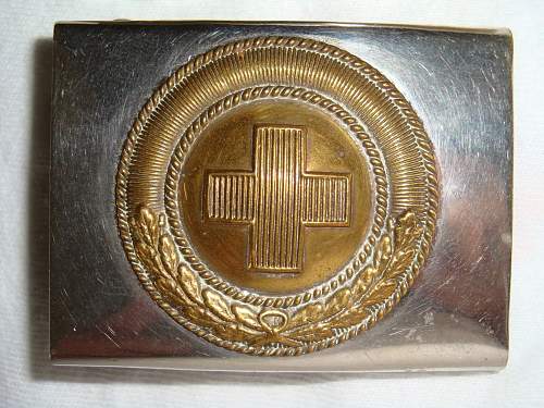 Weimar Period Red Cross Buckle Examples