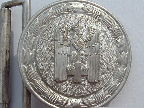 Deutsches Rotes Kreuz Officers buckle