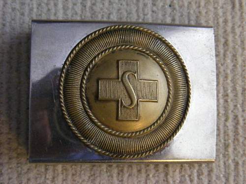 Weimar Period Red Cross Buckle Examples