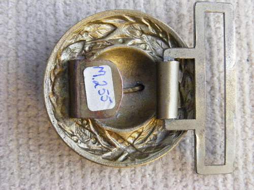 Weimar Period Red Cross Buckle Examples